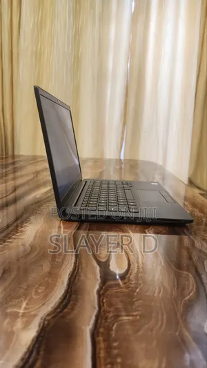 Laptop Dell Latitude 7300 8GB Intel Core i5 SSD 256GB