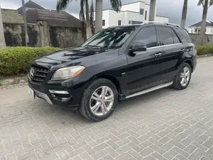 Mercedes-Benz M Class ML 350 4Matic 2012 Black