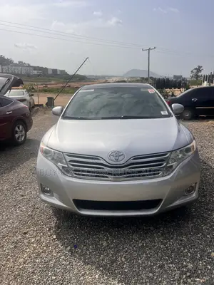 Toyota Venza Limited 2011 Silver