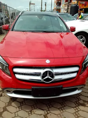 Mercedes-Benz GLA 250 2017 Red