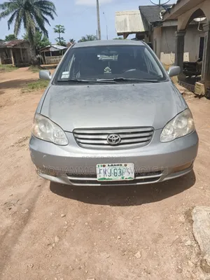 Toyota Corolla 2025 Gray