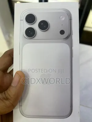 New Apple iPhone 17 Pro 256 GB Silver