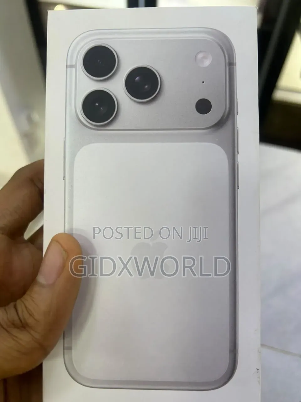 New Apple iPhone 17 Pro 256 GB Silver