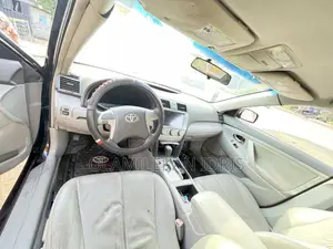 Toyota Camry LE V6 4dr Sedan (3.5L 6cyl 6AM) 2009 Black