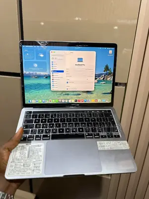 Laptop Apple MacBook Pro 2020 M1 16GB Apple M1 SSD 2T