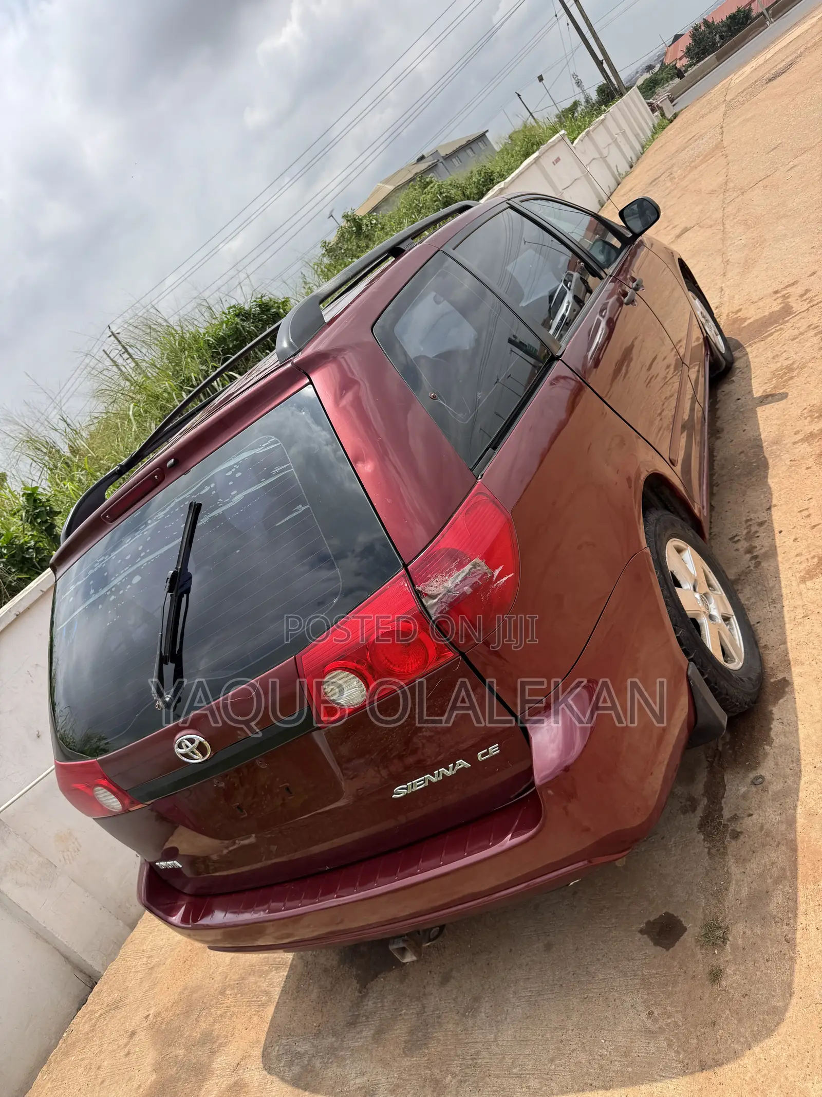 Toyota Sienna 2005 Maroon