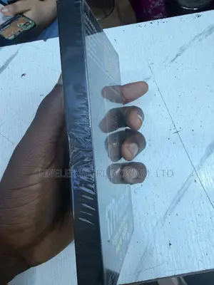 iPhone 17 Pro Max Screen DD