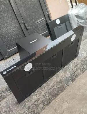BOSCH 90CM T-Shape Black Color Automatic Smart Inverter Range Hood