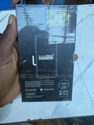 iPhone 16 Pro Screen
