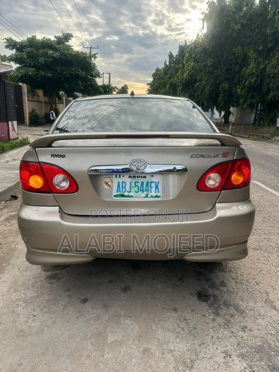 Toyota Corolla 1.4 2004 Gold