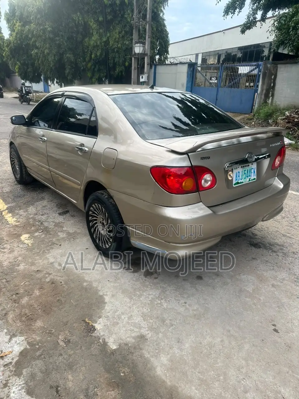 Toyota Corolla 1.4 2004 Gold