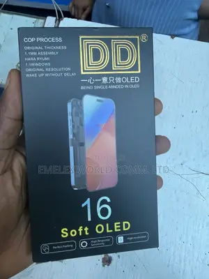 iPhone 16 Screen