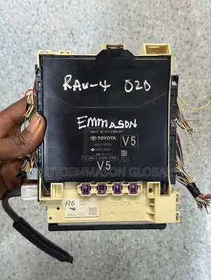 Toyota RAV4 Interior Fuse Box & BCM Assembly (2019-2021)