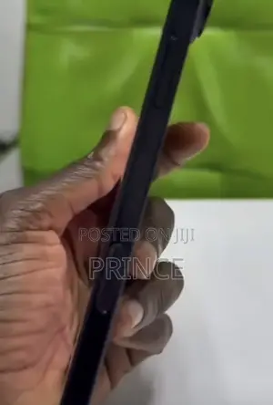 Apple iPhone 16 Plus 128 GB Black