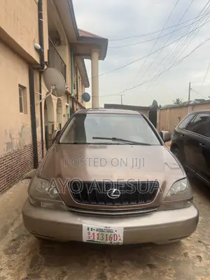 Lexus RX 300 4WD 2000 Brown