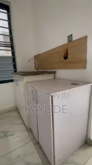 Studio Apartment in Maple Electric, Lafiaji for rent