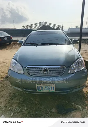 Toyota Corolla CE 2005 Green