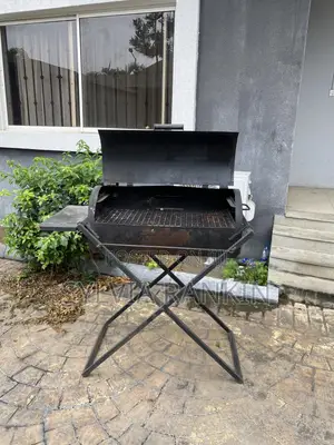Outdoor BBQGrill (Uses Charcoal