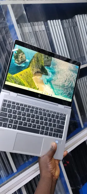 Laptop HP EliteBook x360 830 G6 16GB Intel Core i7 SSD 256GB