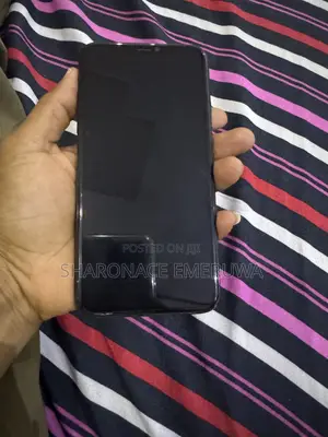 Apple iPhone 11 Pro Max 64 GB Black