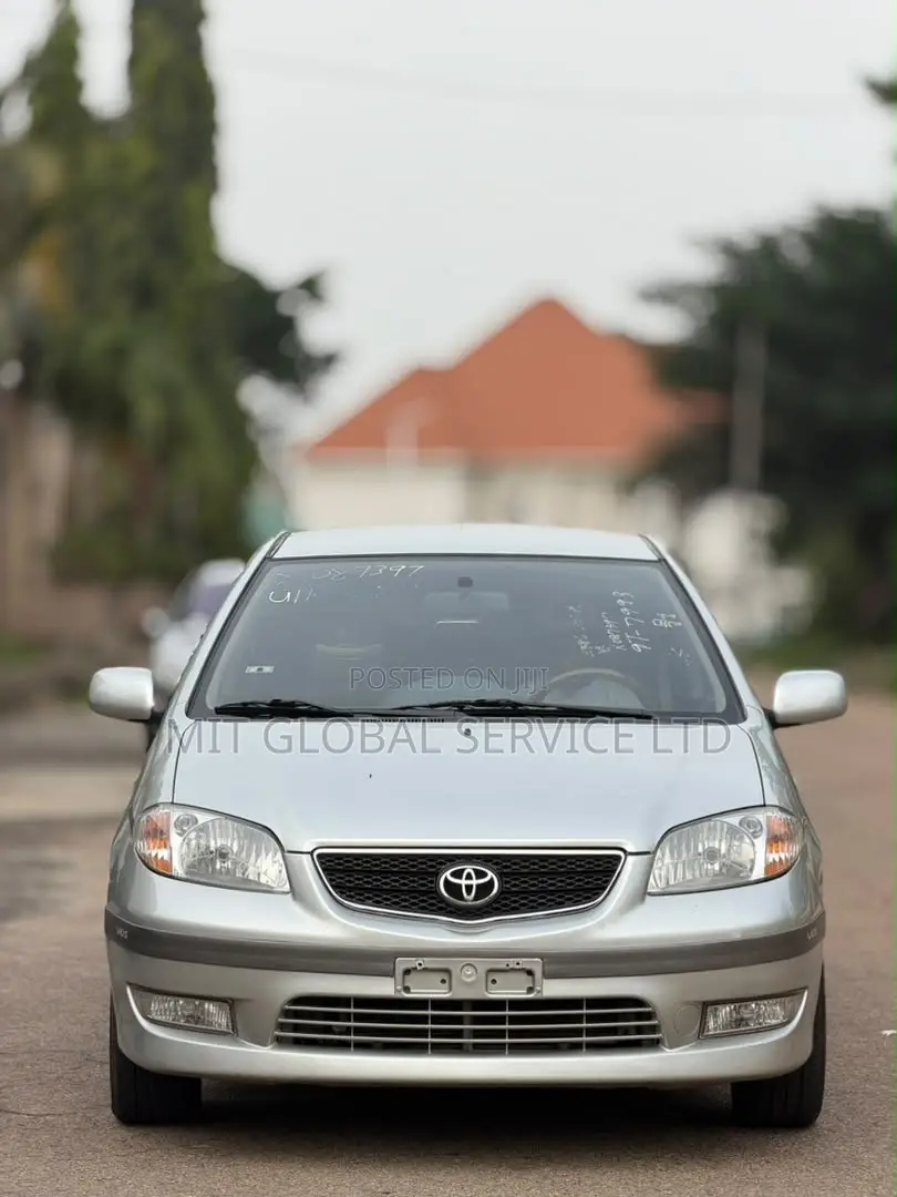 Toyota Vios 2004 Silver