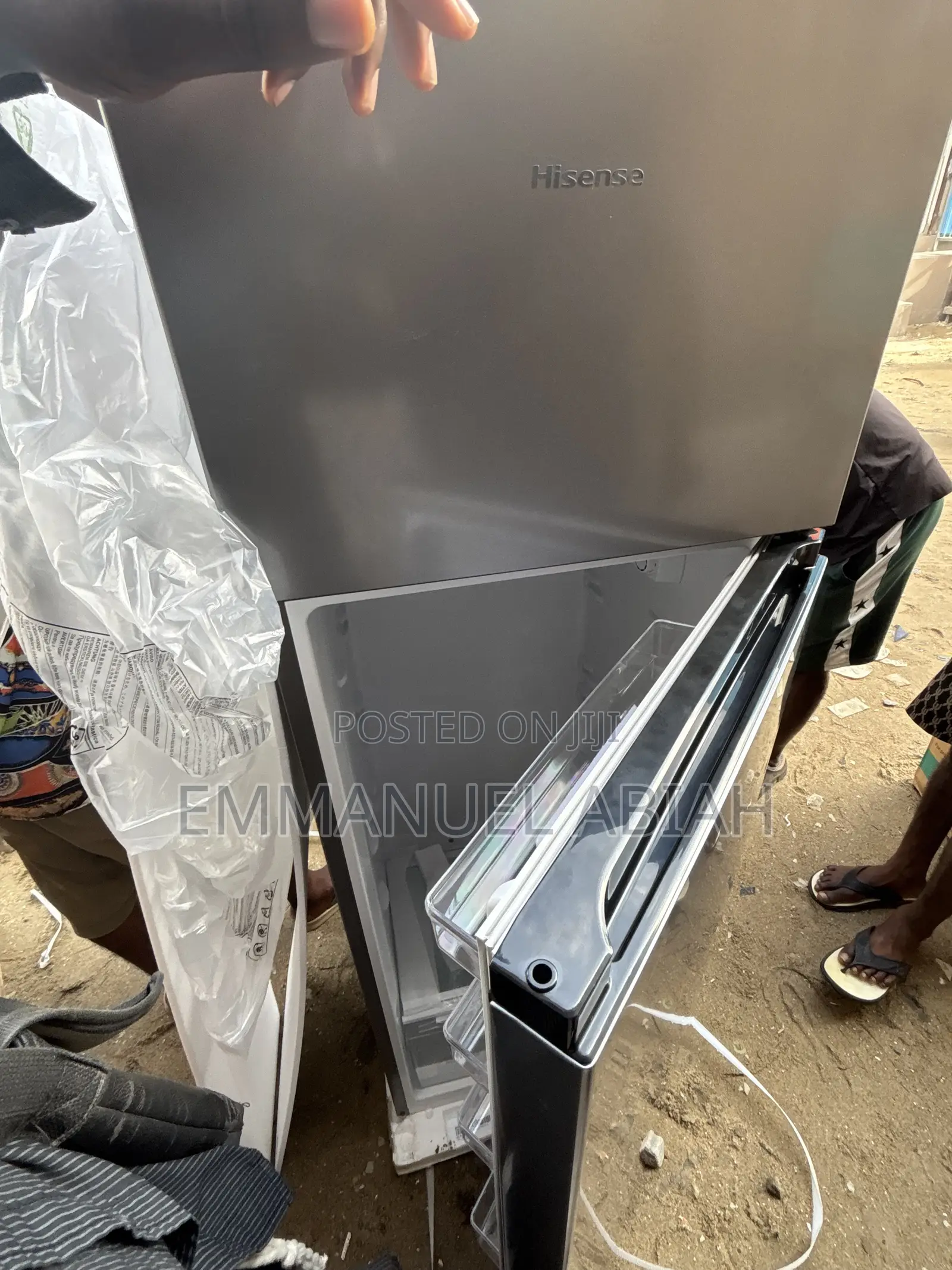 Hisense Fridge 243L