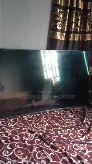 Smart TV Narrow Frame