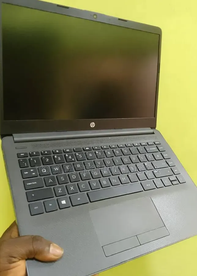Laptop HP 255 16GB AMD SSD 128GB