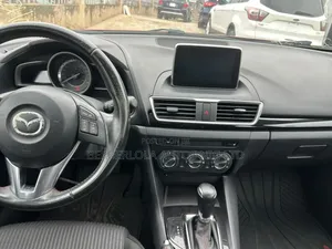 Mazda AZ 2014 Red