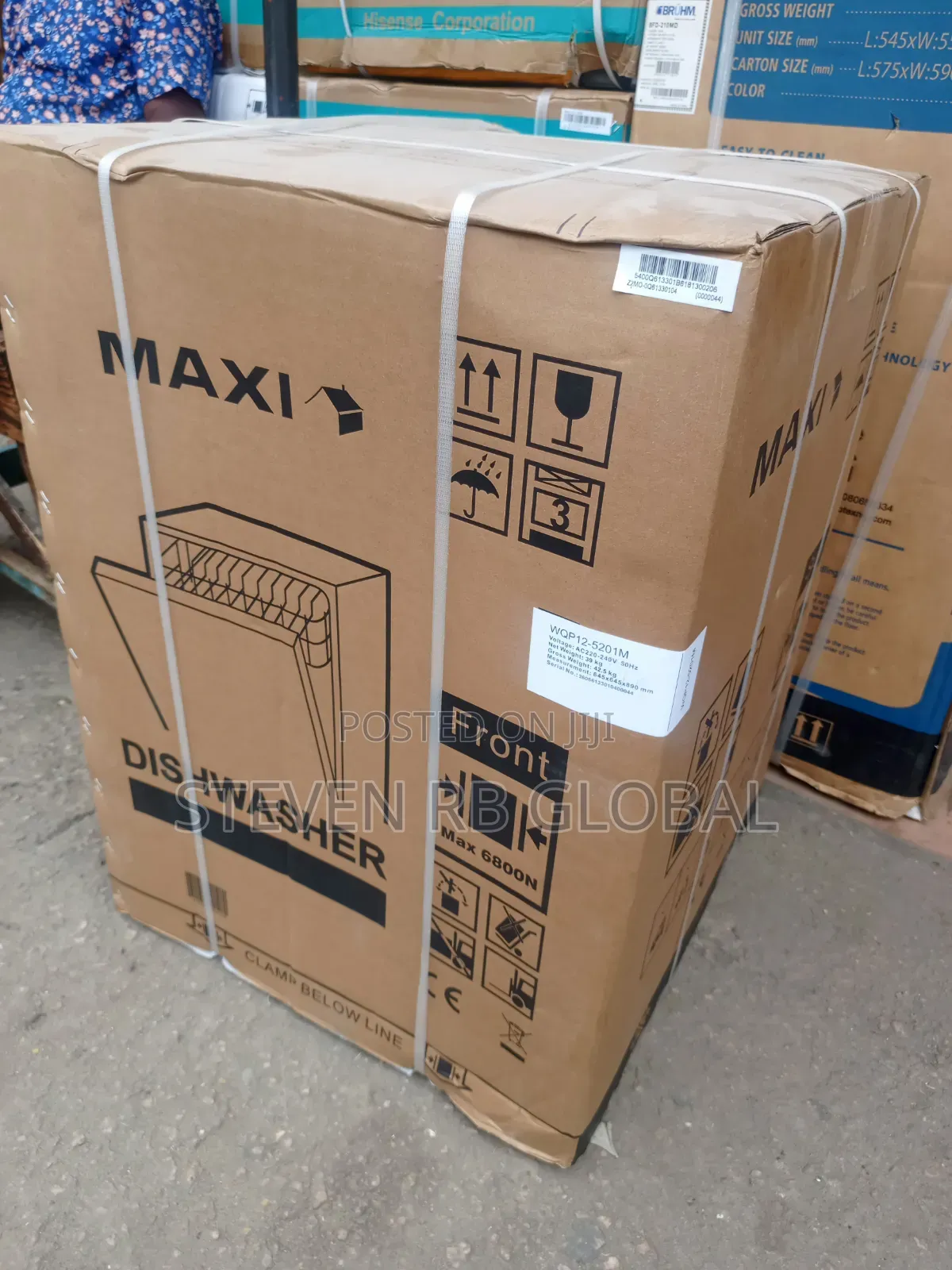 Maxi 12-Place Dishwasher | Maxidw5201m