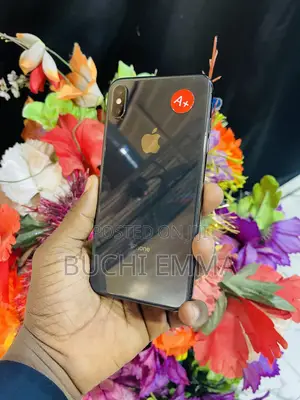 Apple iPhone XS Max 64 GB Black