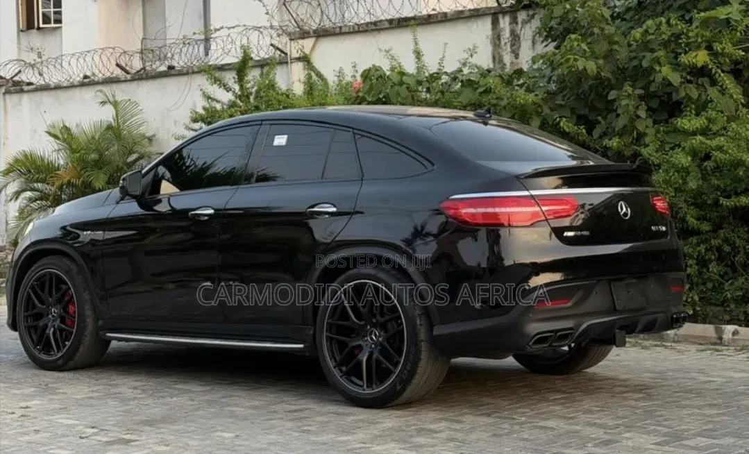Mercedes-Benz GLE-Class 2018 Black