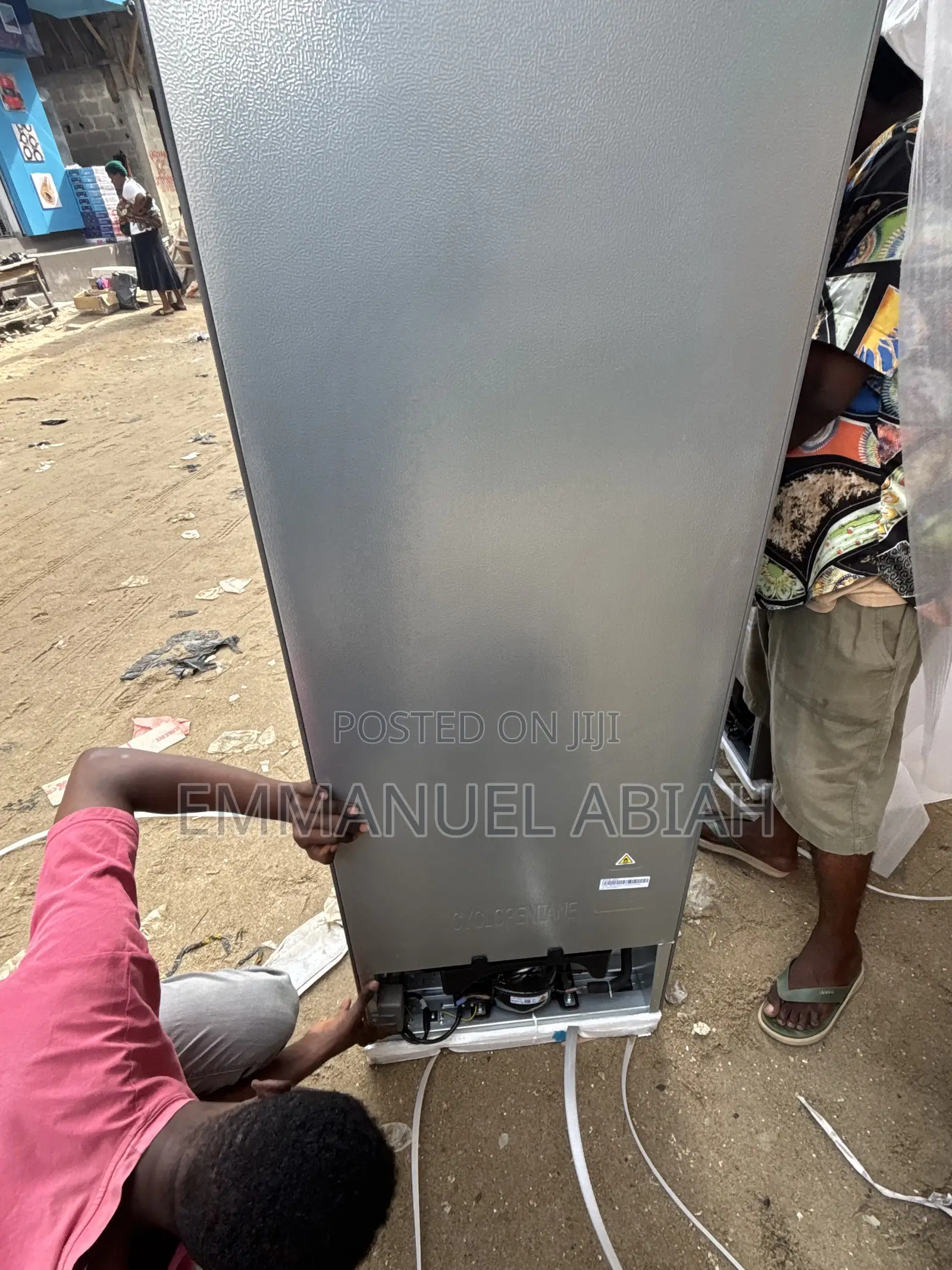 Hisense Fridge 268L