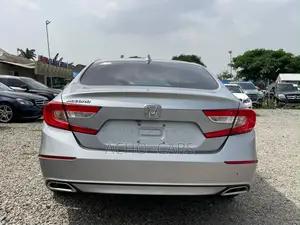 Honda Accord 2019 Silver