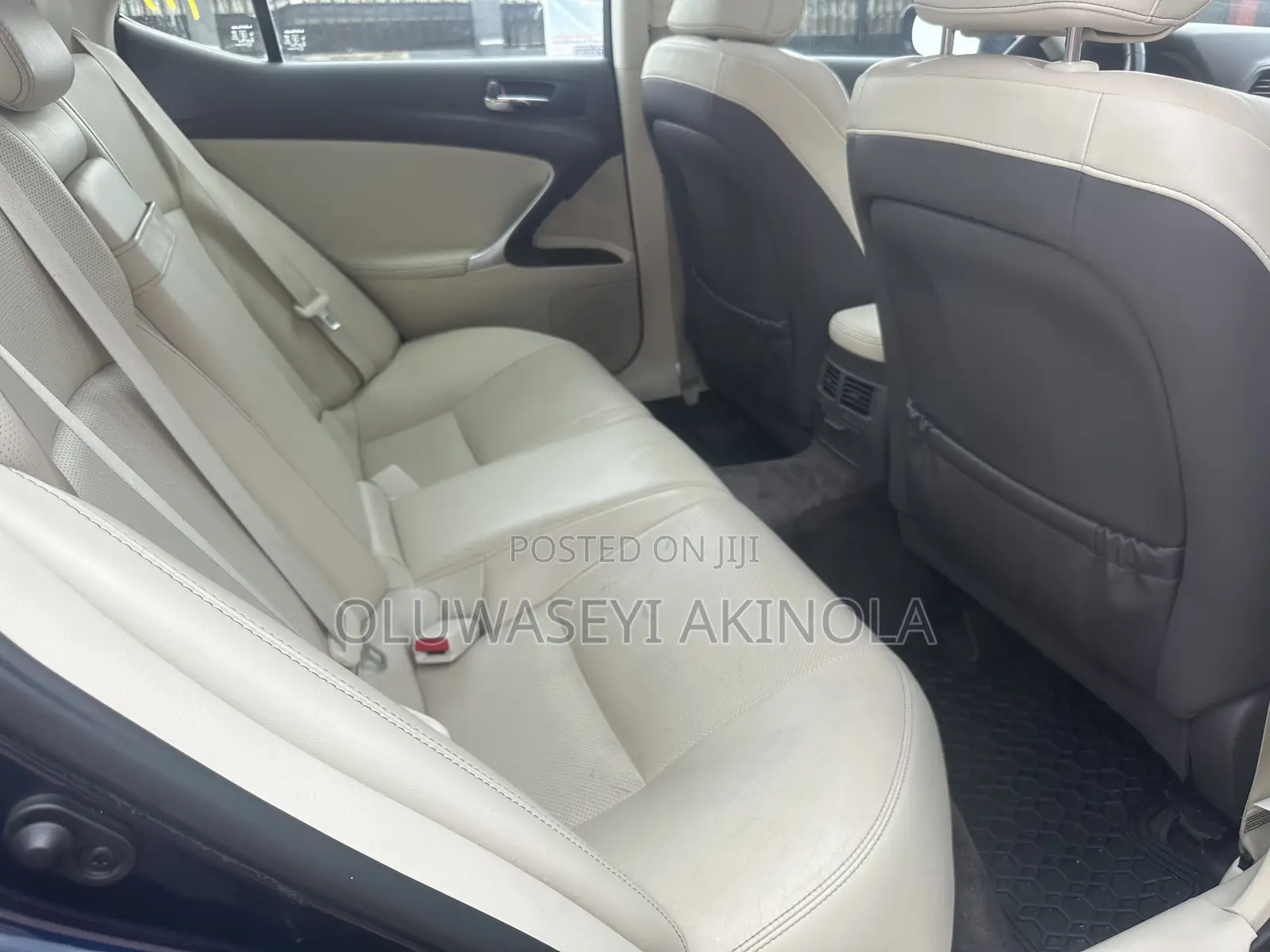Lexus IS 2012 Blue