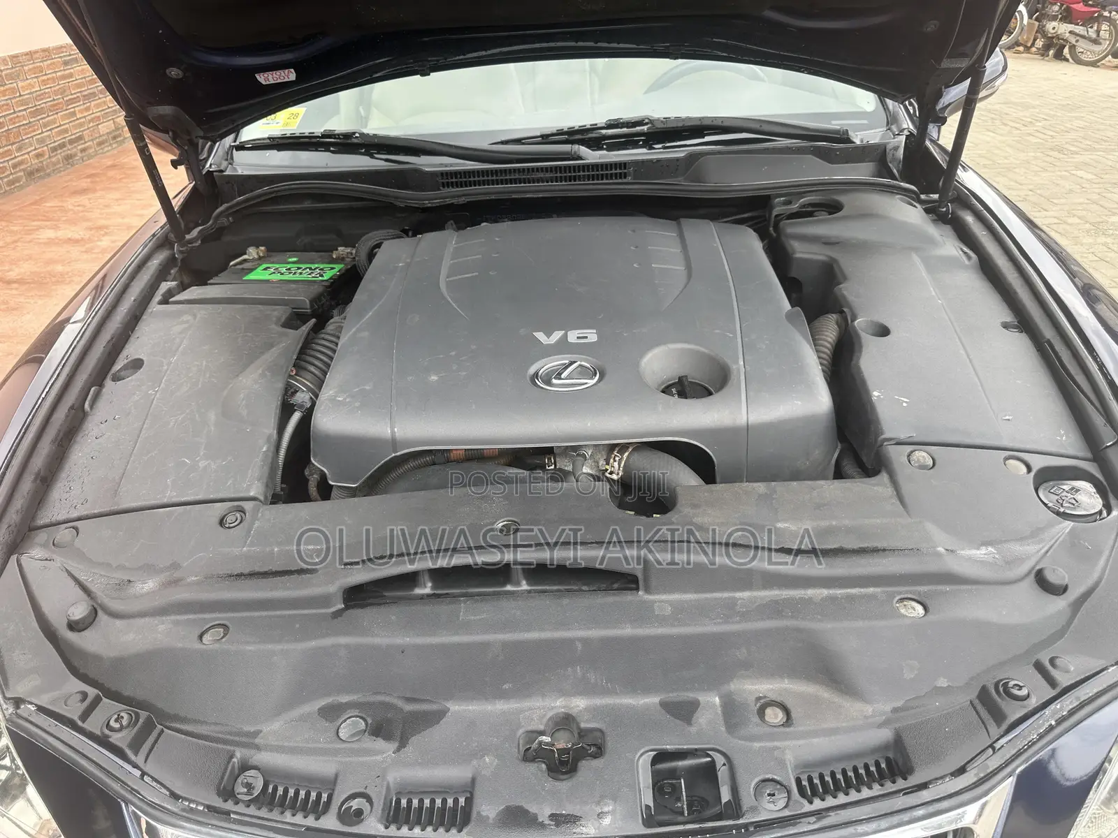 Lexus IS 2012 Blue