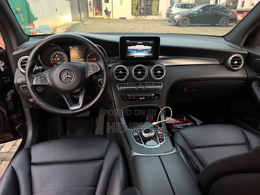 Mercedes-Benz GLC-Class 2017 Black