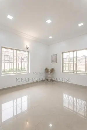 2bdrm Apartment in Lekki Enclave Estate for rent