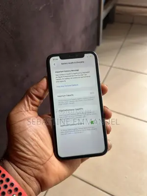 Apple iPhone 11 64 GB Black