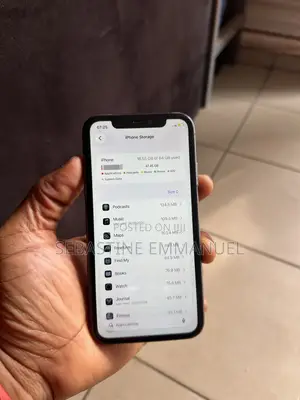 Apple iPhone 11 64 GB Black