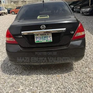 Nissan Tiida 2007 Black