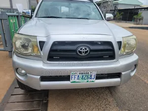 Toyota Tacoma 2008 Silver