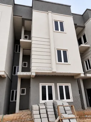 4bdrm Duplex in Guzape District for sale