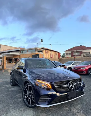 Mercedes-Benz GLC-Class 2017 Blue