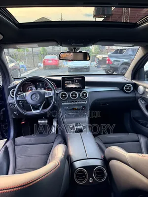 Mercedes-Benz GLC-Class 2017 Blue
