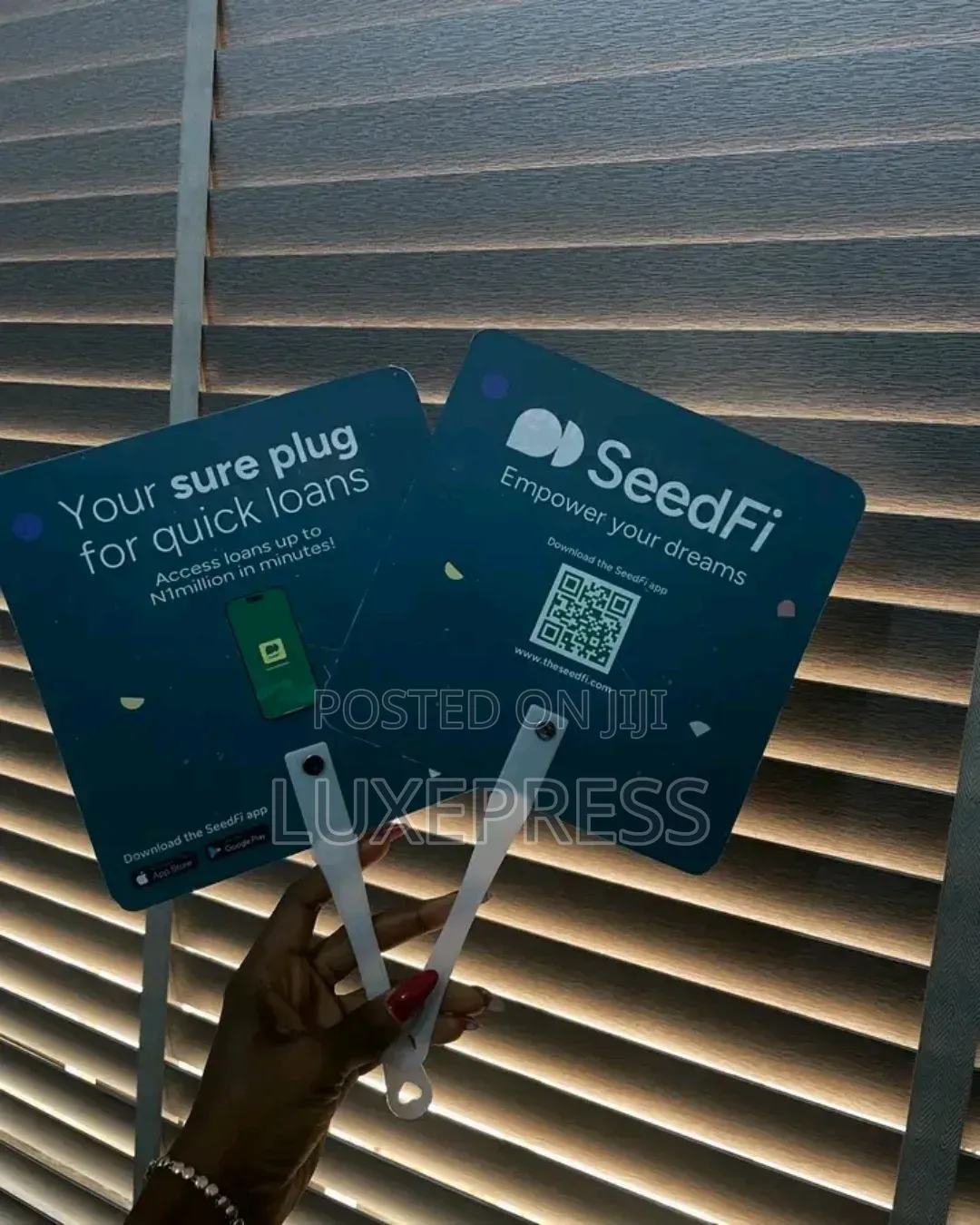 Hand Fans | Customized & Printed Hand Fans
