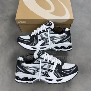 Asics Gel Kayano Sneakers
