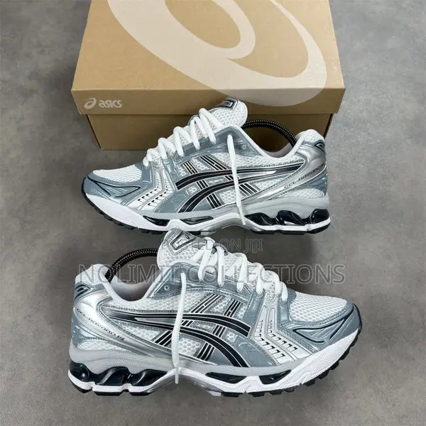 Asics Gel Kayano Sneakers