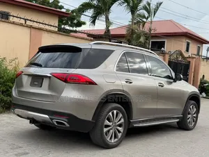 Mercedes-Benz GLE-Class GLE 350 4MATIC 2020 Gold