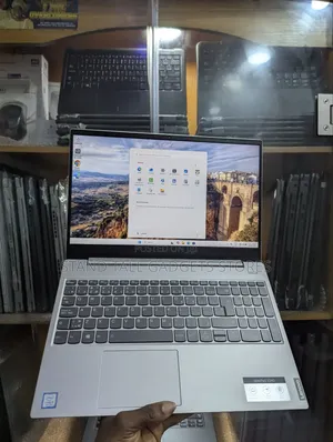 Laptop Lenovo IdeaPad S340 8GB Intel Core i5 SSD 256GB